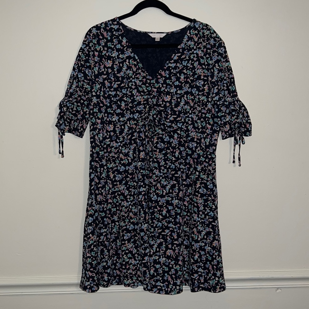 LC LAUREN CONRAD navy floral print dress
